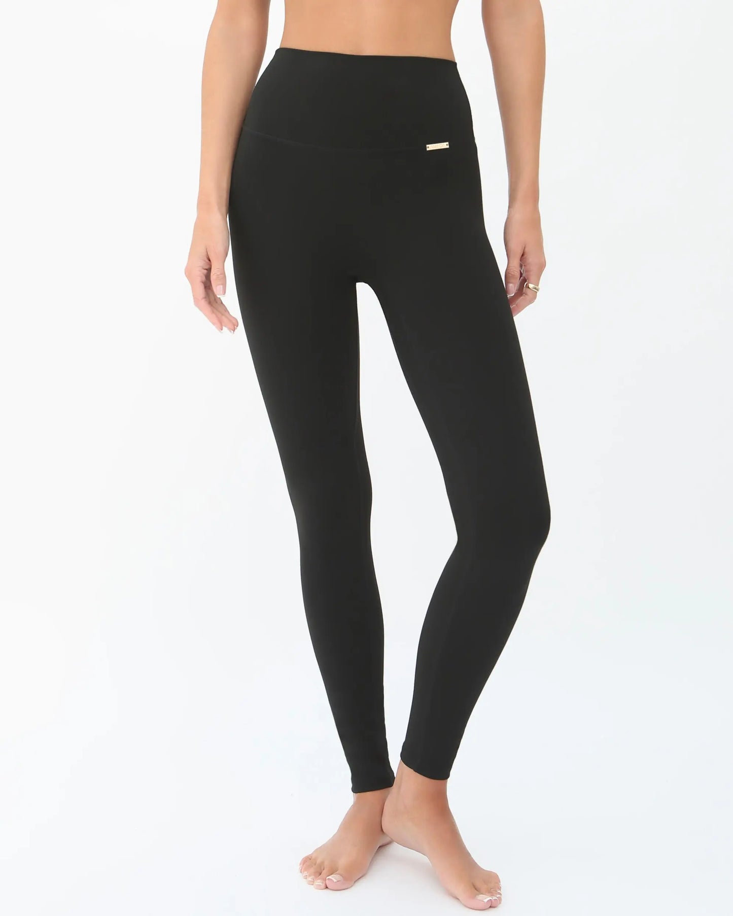 Bonita Leggings - Black AMADAWEAR