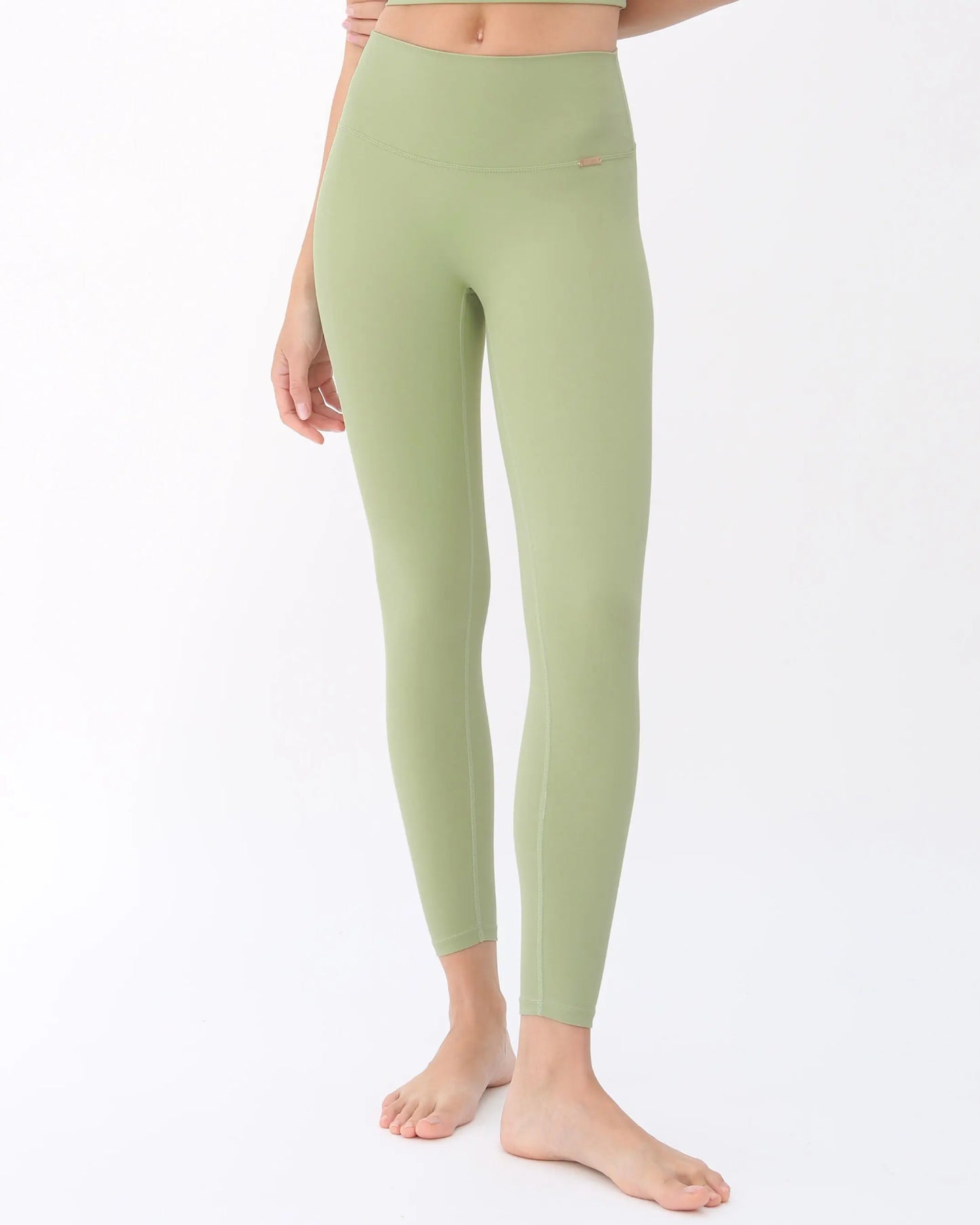 Brielle Leggings - Mint AMADAWEAR