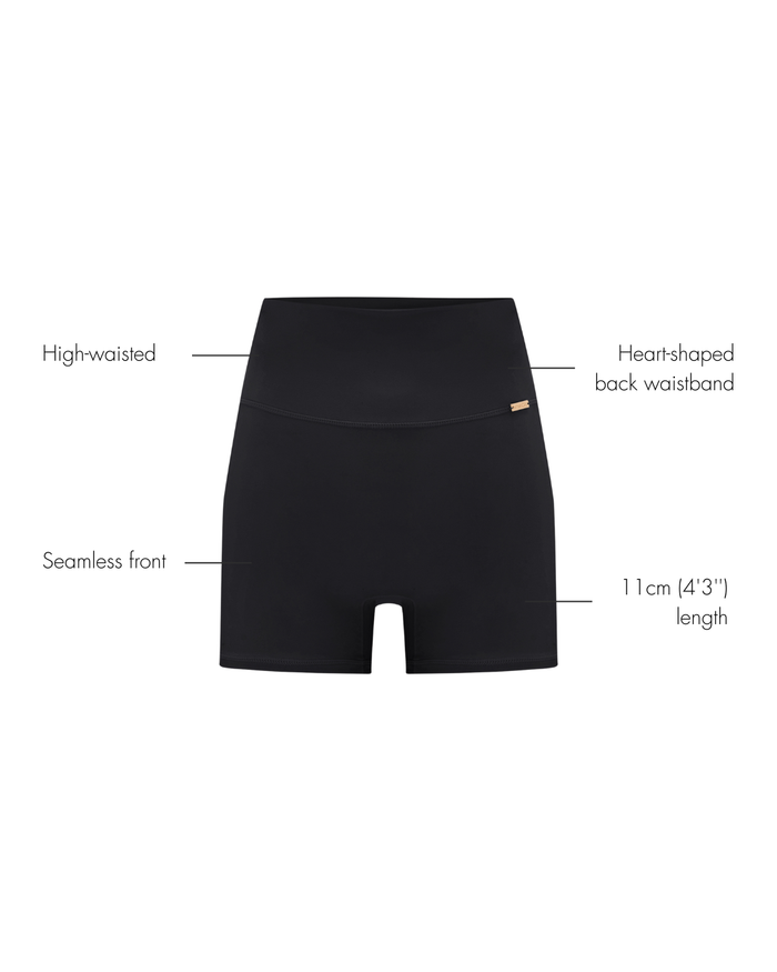 Belle Shorts - Black