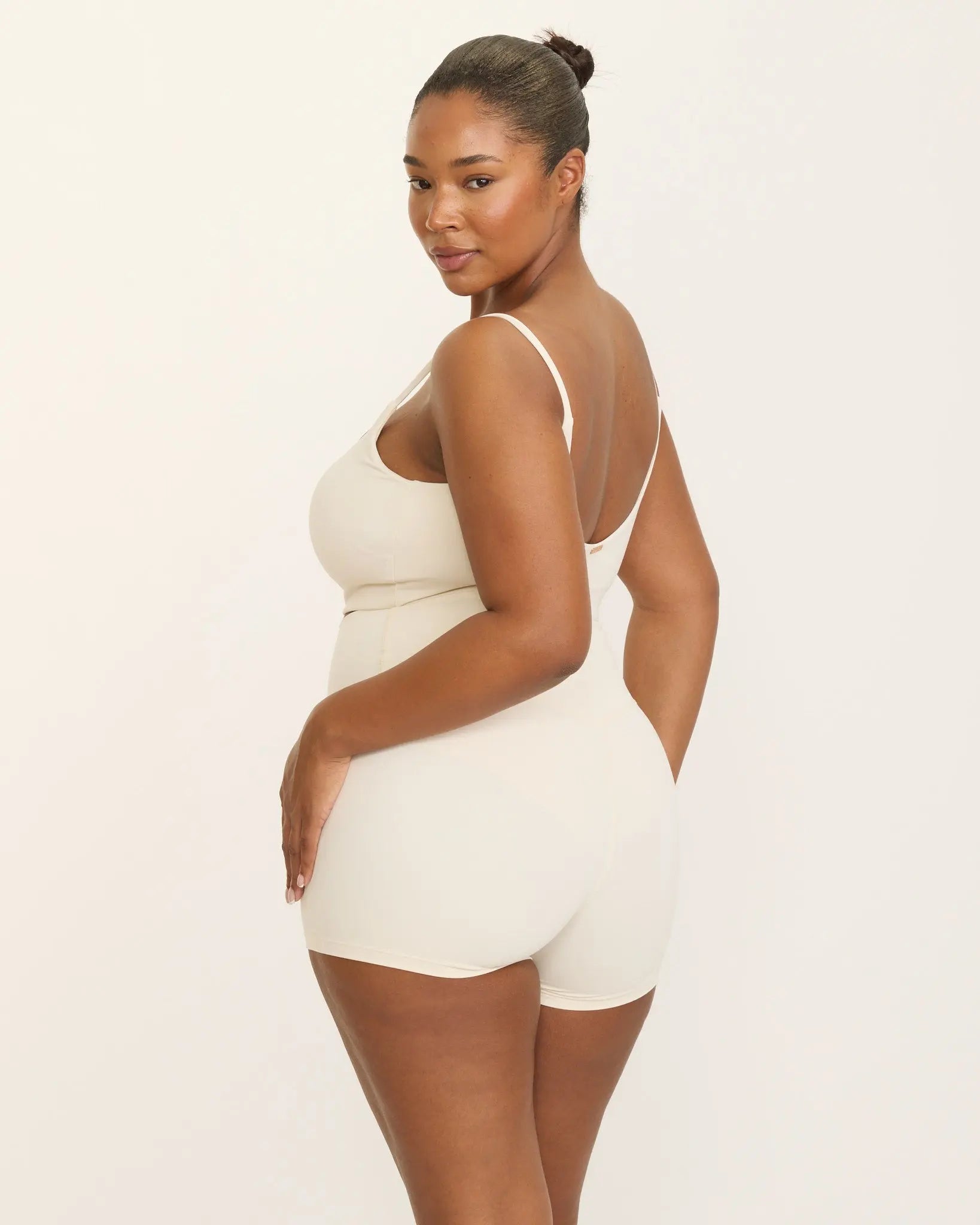 Belle Shorts - Ivory AMADAWEAR