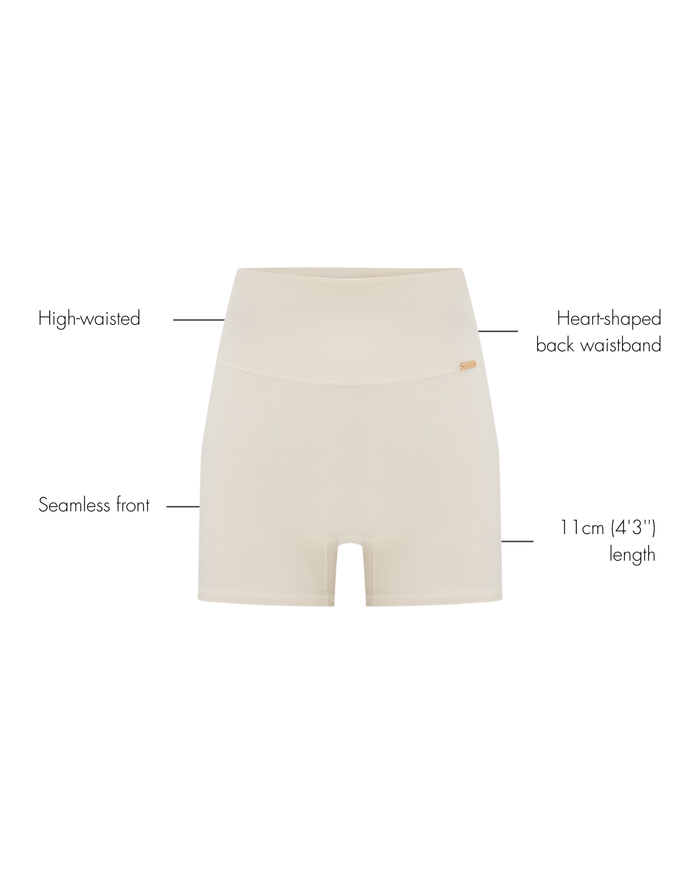 Belle Shorts - Ivory
