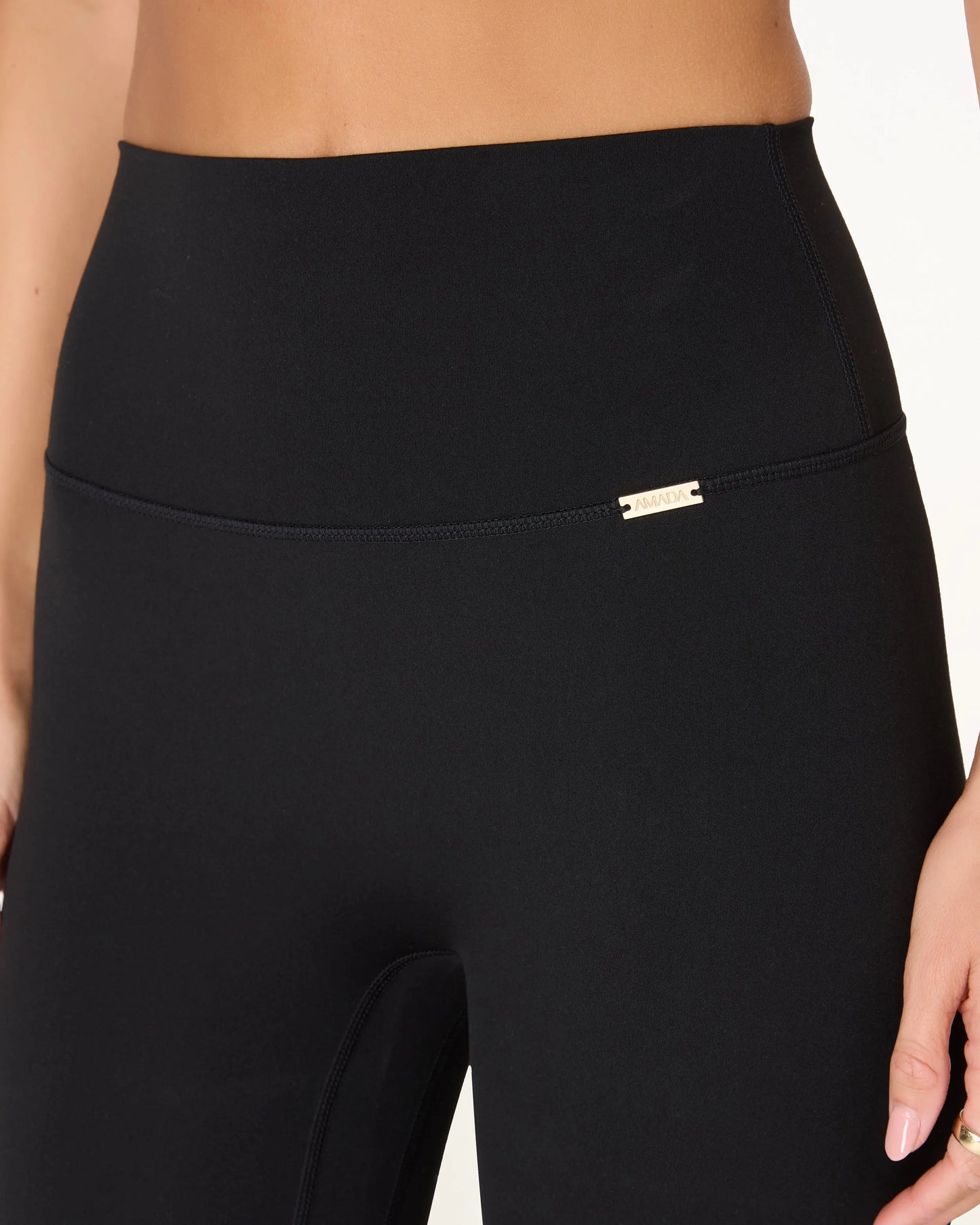 Bonita Leggings - Black AMADAWEAR