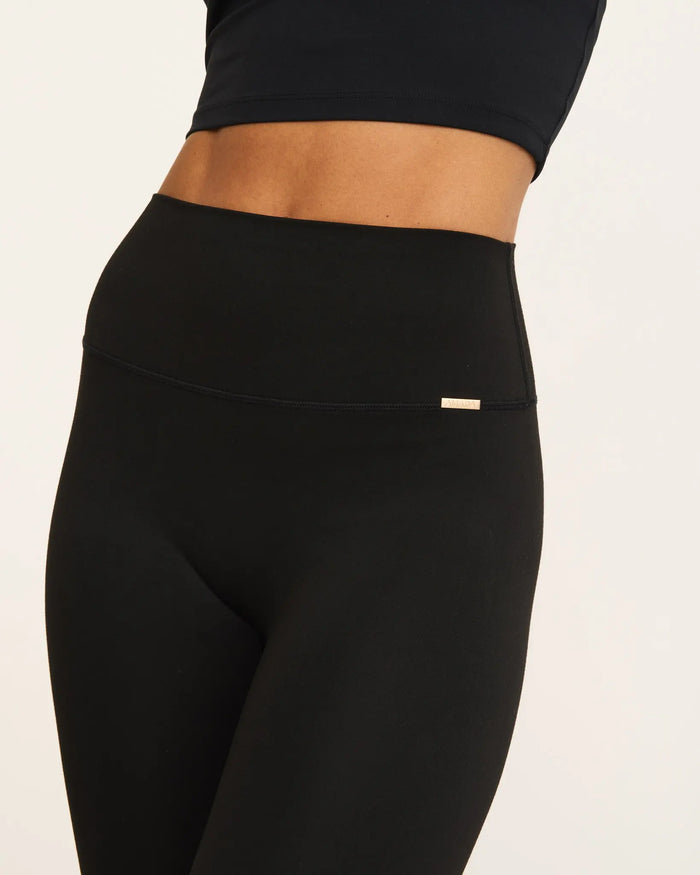 Bonita Leggings - Black AMADAWEAR
