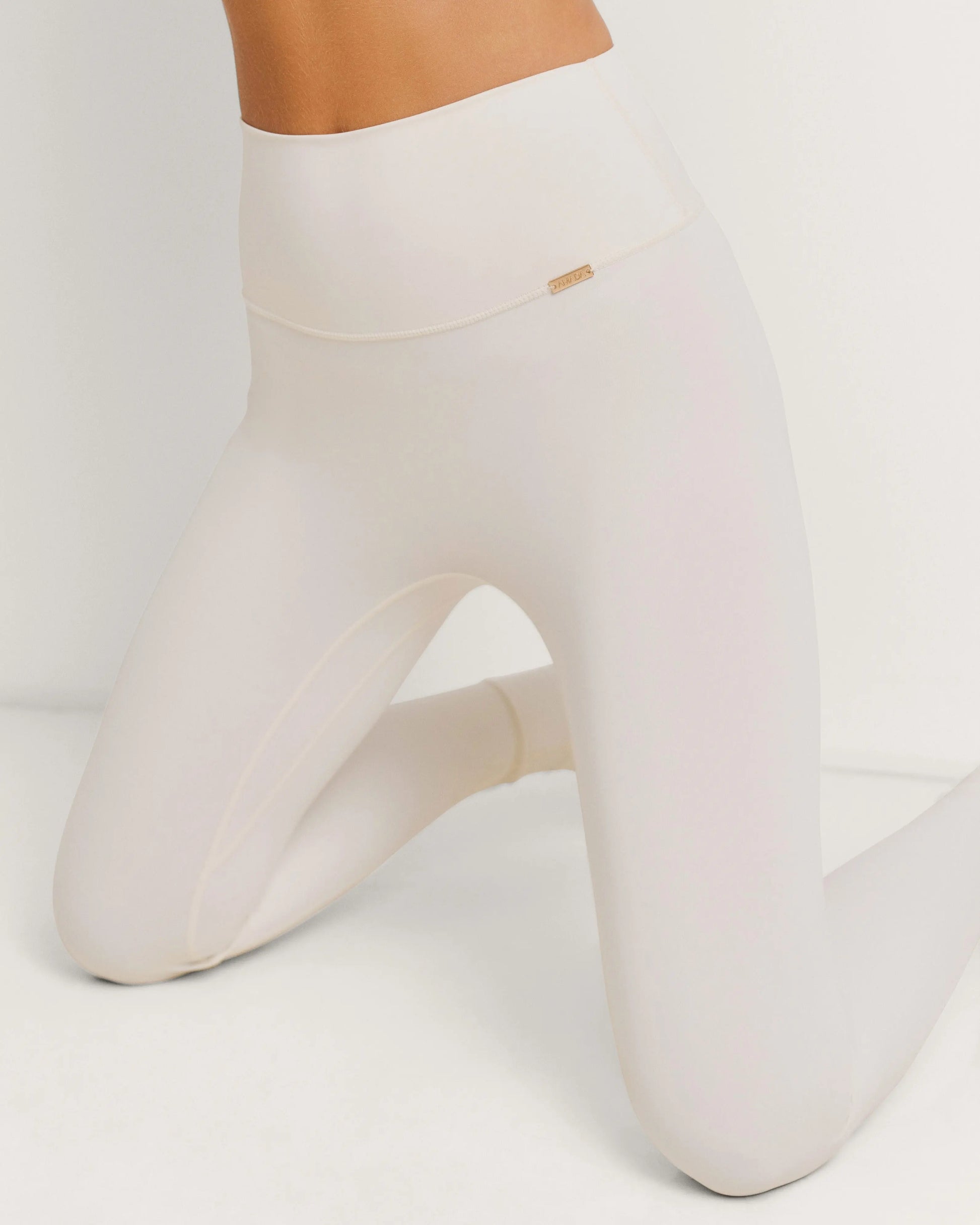 Bonita Leggings - Ivory AMADAWEAR