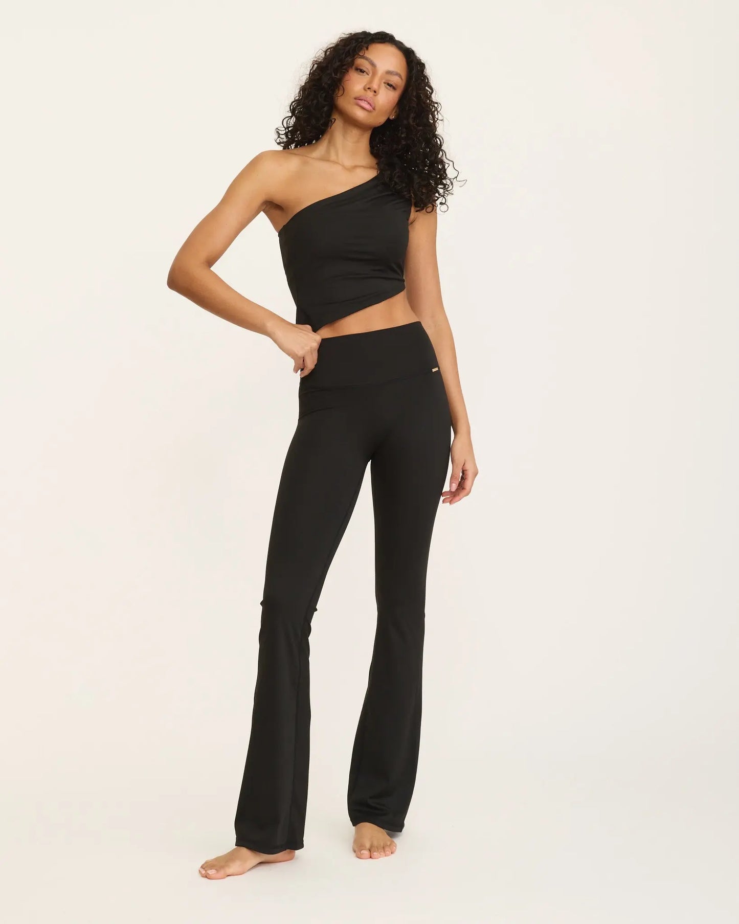Camilla Flare Leggings - Black AMADAWEAR
