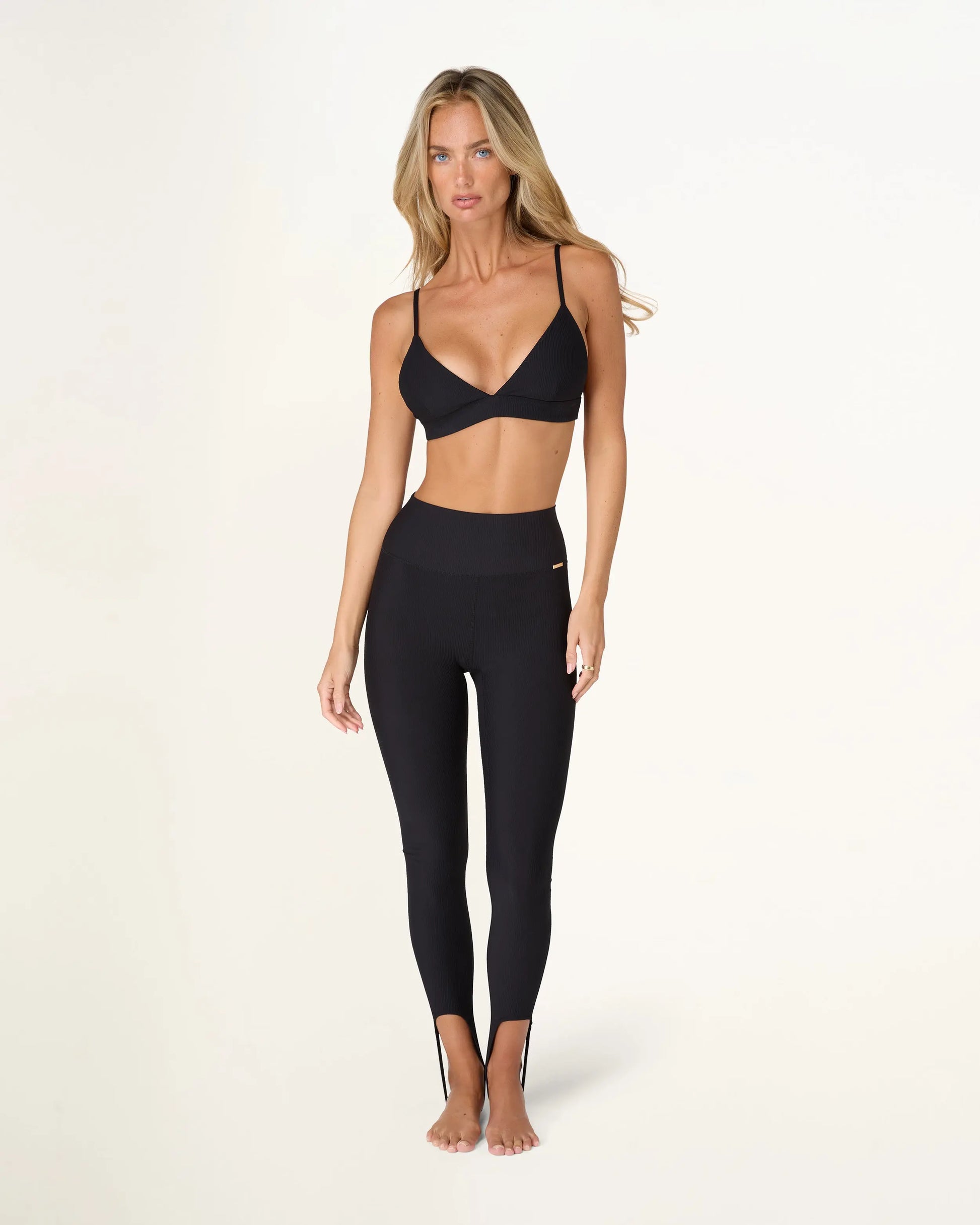 Donya Stirrup Leggings - Black AMADAWEAR