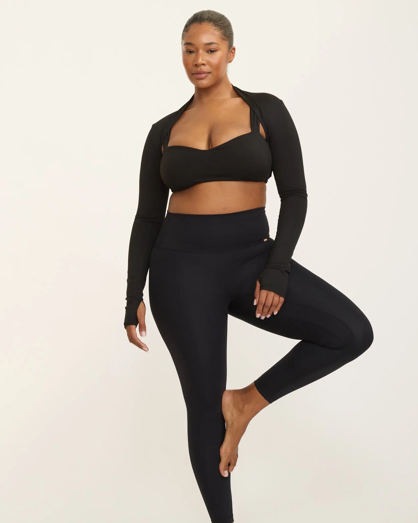 Elena Bolero - Black AMADAWEAR