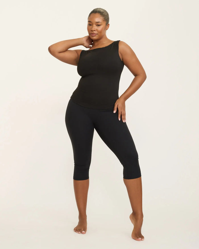 Karolina Boatneck Top - Black AMADAWEAR
